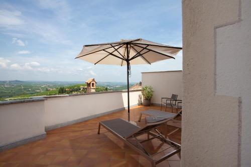 Le Torri - Castiglione Falletto – Castiglione Falletto, NY