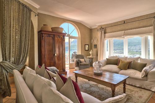 Portofino - Sea-facing villa - main image