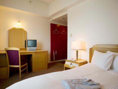 Single Room - Non-Smoking - Main Building