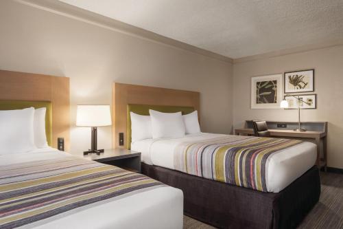 Country Inn & Suites by Radisson, Hoffman Estates, IL