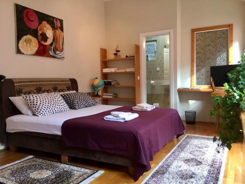 2 bedrooms, 2 beds