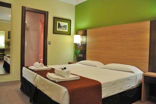 Hostal Ballesta - image 5