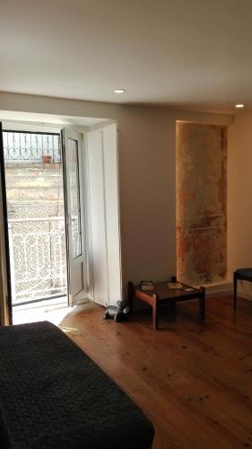 New incredible triplex in the very heart, Lisbonne (photo 4)