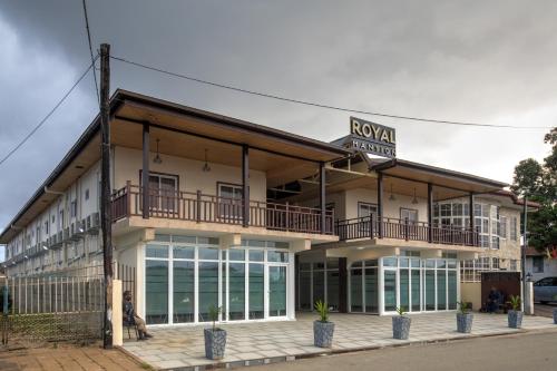 Vista exterior, Royal Mansion in Paramaribo