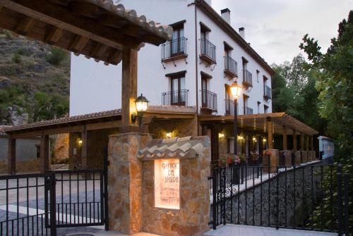 Bejárat, Refugio del Segura in Santiago-Pontones