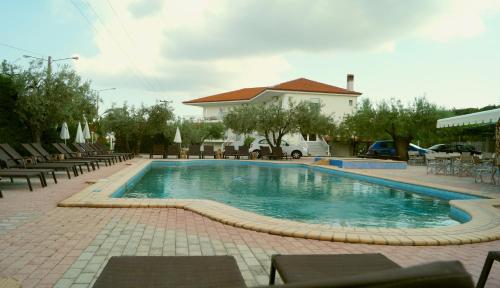 Hotel Bella-Grecia 1 *