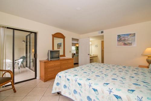 Shorewalk 2 Bedroom 2 Bathroom Near IMG And Bradenton Beach