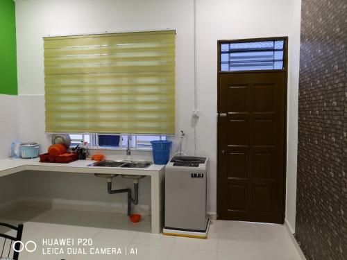 Zuriana Ashraf Homestay Kota Bharu – Kota Bharu, PA