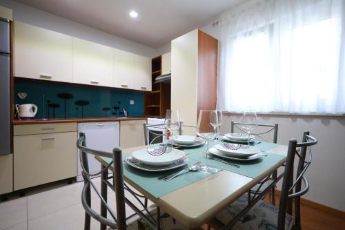 virtuve, Villa Piljusic in Debeljak