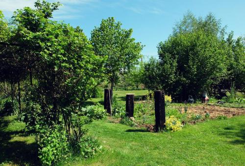 Зовнішній вигляд готелю, Le Thé au Jardin (Le The au Jardin) in Charolles