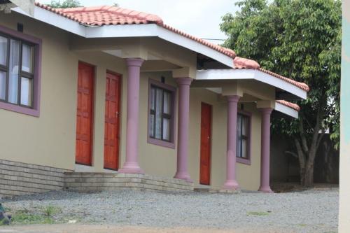Mbopha Guest House in Ulundi