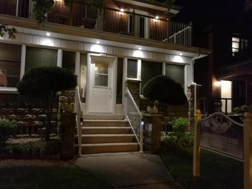 入口, Ambassador B&B Guest Home in 斯特拉特福