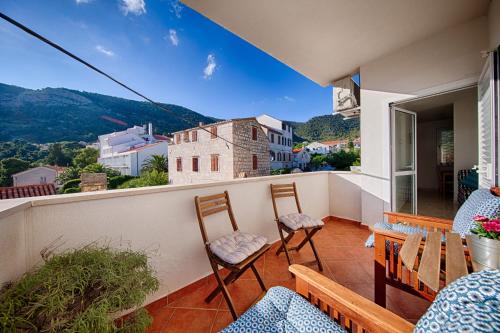 Apartments Marinkovic Komiza - Komiža