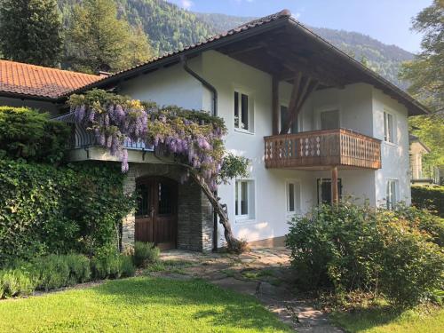  Ferienhaus am See in 9520 Sattendorf