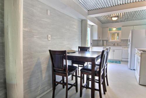4 Palms AD628 Home - image 9