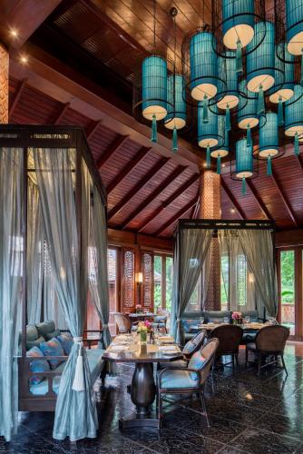 Restaurant, 137 Pillars House in Nawarat