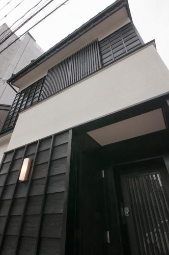 Two-Bedroom House image 3