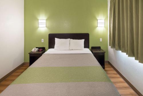 1 queen bed