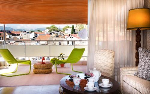 MARKAS, IDEAL LOCATION WITH THE BEST VIEW