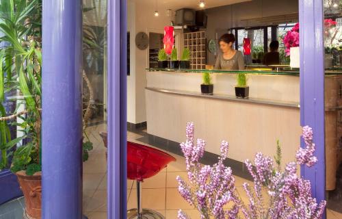 Lobby, Le Hameau de Passy in 16th - Trocadero
