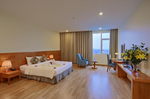 room detail thumbnail 0