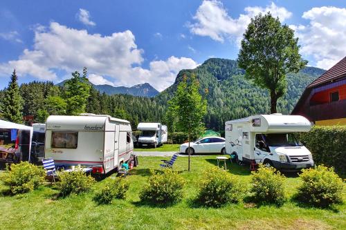 Cvet gora - Camping, Glamping and Accomodations