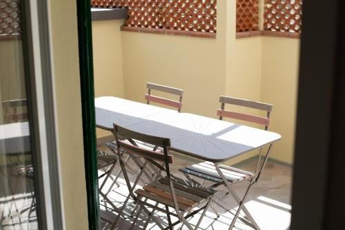 Lucia's home - image 14