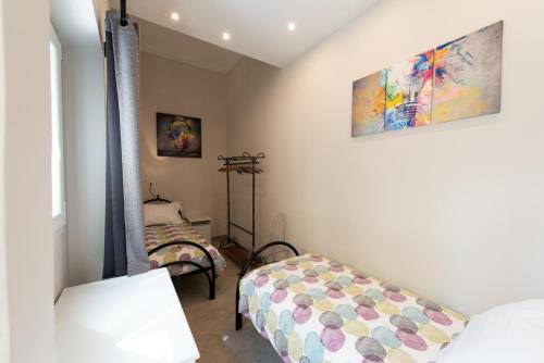 Lucia's home - image 8