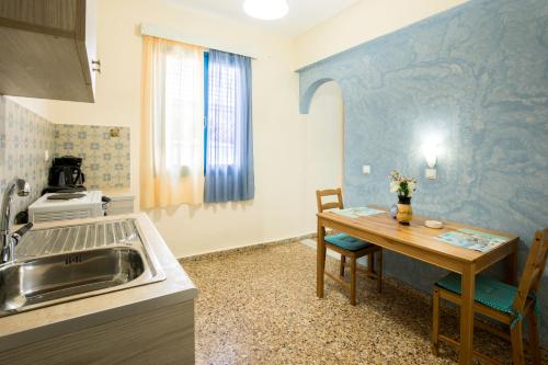 Vassos Apartments 4
