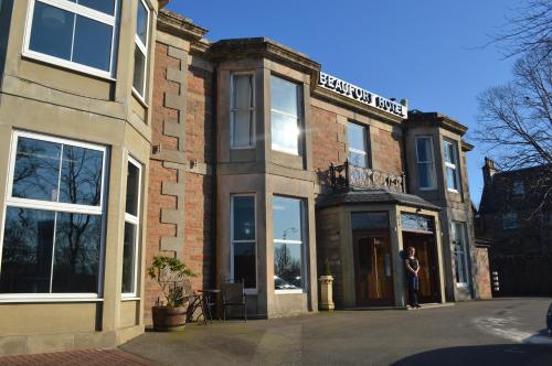 Beaufort Hotel - image 5