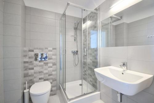 Double Room with Balcony (2 Adults + 1 Child)