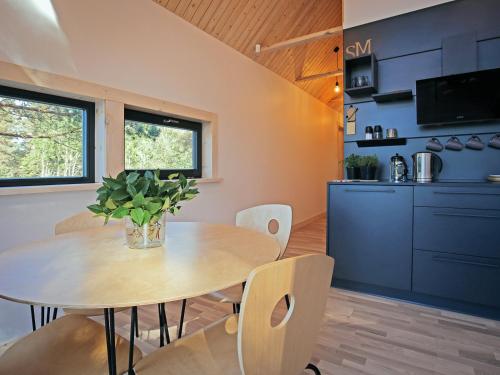 Instalaciones, Sīpoli MARE (Sipoli MARE) in Liepaja