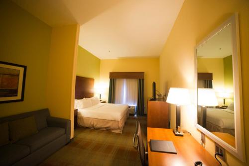 Holiday Inn Express Hotel & Suites Atlanta East - Lithonia, an IHG Hotel