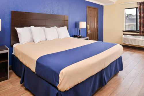 Americas Best Value Inn Medical Center Downtown near Houston Állatkert