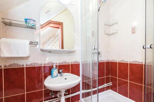 Almafa Apartmanház - image 5