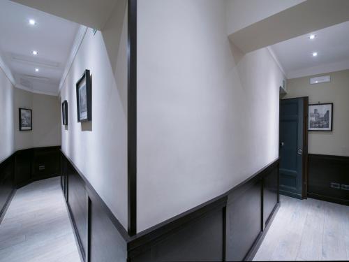 DK Suites - image 11