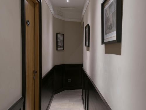 DK Suites - image 6