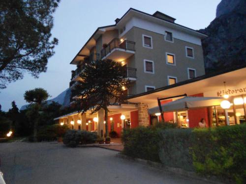 Hotel Ristorante Daino in Dro