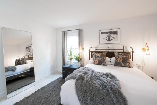 The Coonamessett The Coonamessett