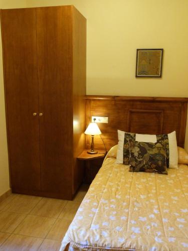1 twin bed
