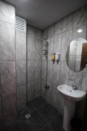 Deeps Hostel Eskişehir - image 4