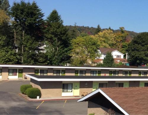 Motel 88 - Accommodation - Oneonta