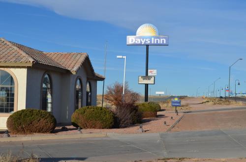 Days Inn by Wyndham Holbrook