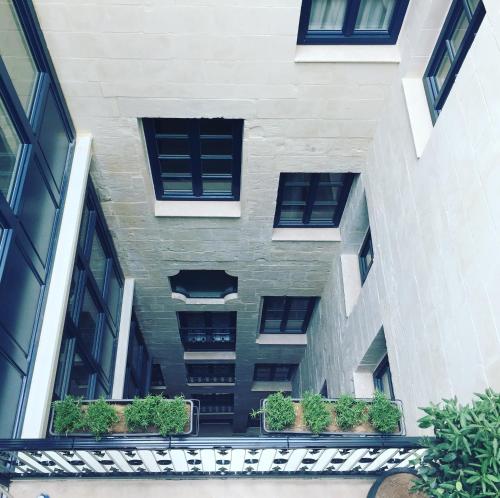 Palais Le Brun - image 4