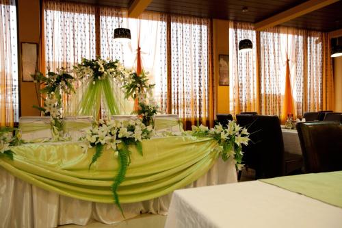 Hotel Serdica - image 10