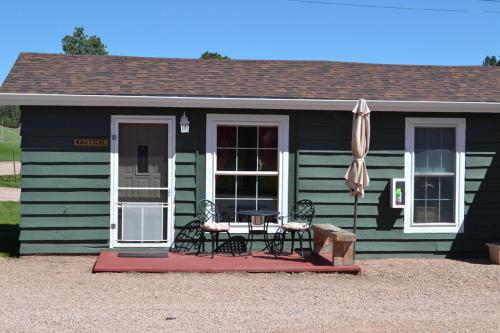 Whispering Winds Cottages Campsites In Sd