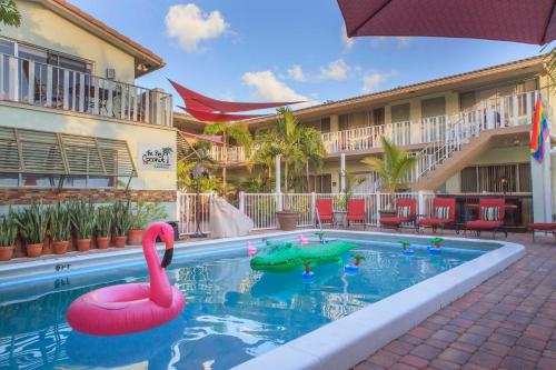 The Big Coconut Guesthouse - Gay Mens Resort in Fort Lauderdale, USA