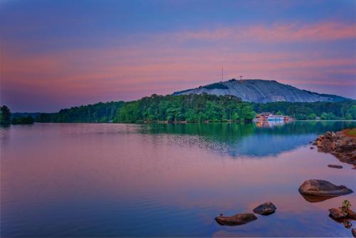 Atlanta Evergreen Lakeside Resort