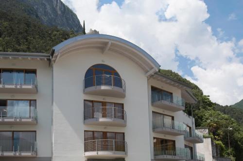 Exclusive Suites Riva - image 4