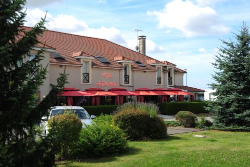 Logis Argonne Hôtel - Hotel - Vouziers